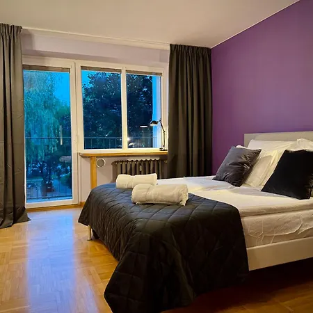 Kochanowskiego Apartman *