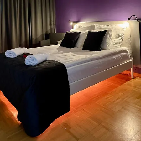 Apartmán Kochanowskiego Lodz, 42m2, Wanna, Balkon, Bezplatny Parking, Netflix, Wifi, Dostep Na Kod, Manufaktura, Atlas Arena, Aquapark Fala, Expo