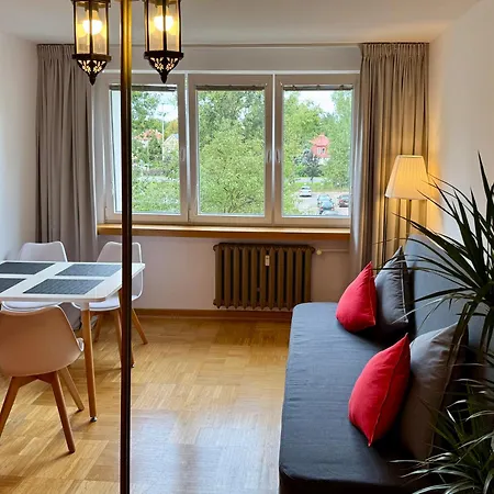 Kochanowskiego Apartman *