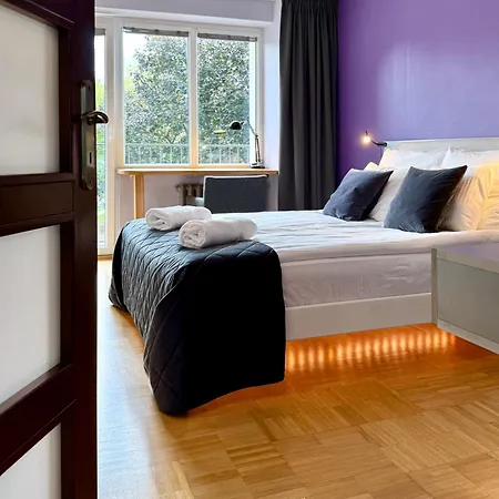 Apartmán Kochanowskiego Lodz, 42m2, Wanna, Balkon, Bezplatny Parking, Netflix, Wifi, Dostep Na Kod, Manufaktura, Atlas Arena, Aquapark Fala, Expo *