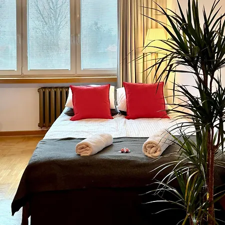 Kochanowskiego Lodz, 42m2, Wanna, Balkon, Bezplatny Parking, Netflix, Wifi, Dostep Na Kod, Manufaktura, Atlas Arena, Aquapark Fala, Expo *