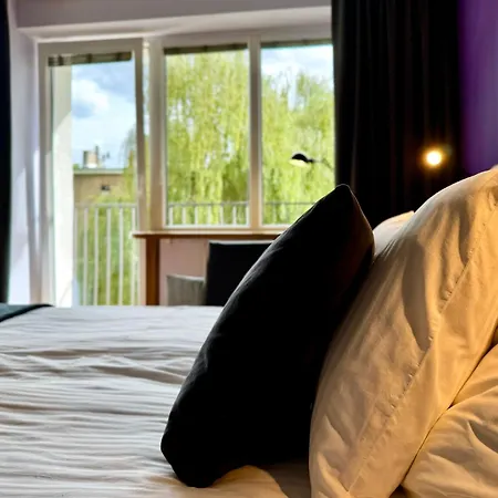 Kochanowskiego Lodz, 42m2, Wanna, Balkon, Bezplatny Parking, Netflix, Wifi, Dostep Na Kod, Manufaktura, Atlas Arena, Aquapark Fala, Expo Apartmán Lodž