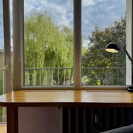 Kochanowskiego Lodz, 42m2, Wanna, Balkon, Bezplatny Parking, Netflix, Wifi, Dostep Na Kod, Manufaktura, Atlas Arena, Aquapark Fala, Expo Lodž