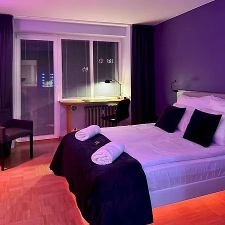 Apartmán Kochanowskiego Lodz, 42m2, Wanna, Balkon, Bezplatny Parking, Netflix, Wifi, Dostep Na Kod, Manufaktura, Atlas Arena, Aquapark Fala, Expo