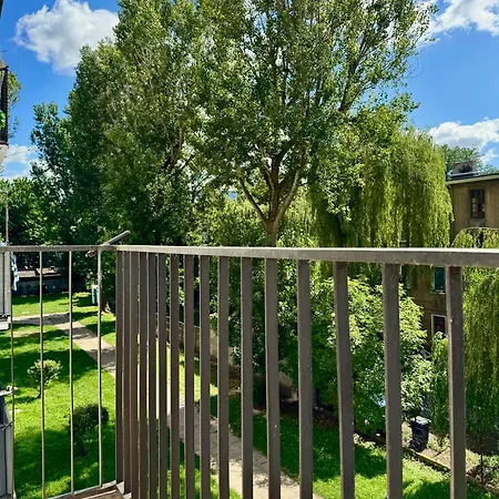 Kochanowskiego Lodz, 42m2, Wanna, Balkon, Bezplatny Parking, Netflix, Wifi, Dostep Na Kod, Manufaktura, Atlas Arena, Aquapark Fala, Expo